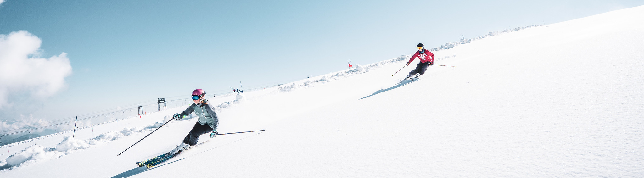 skieurs-ete-les-2-alpes - © OT2Alpes Luka Leroy